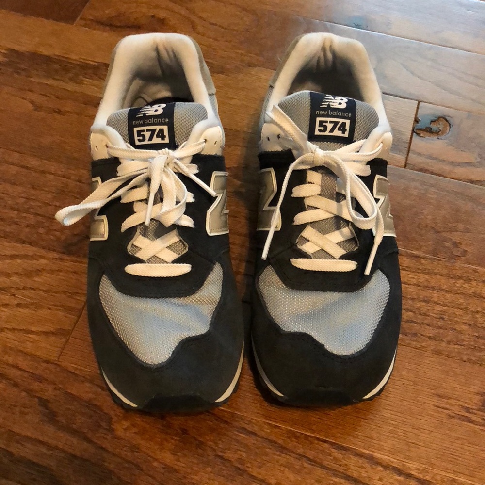 Navy blue with silver new balance 574